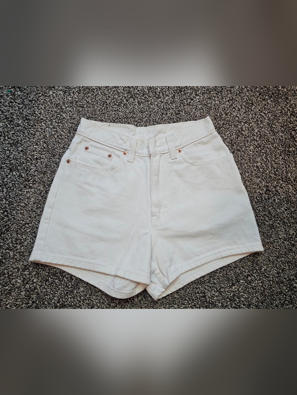 Vintage 90s Jordache White Jean Shorts sz 3/4